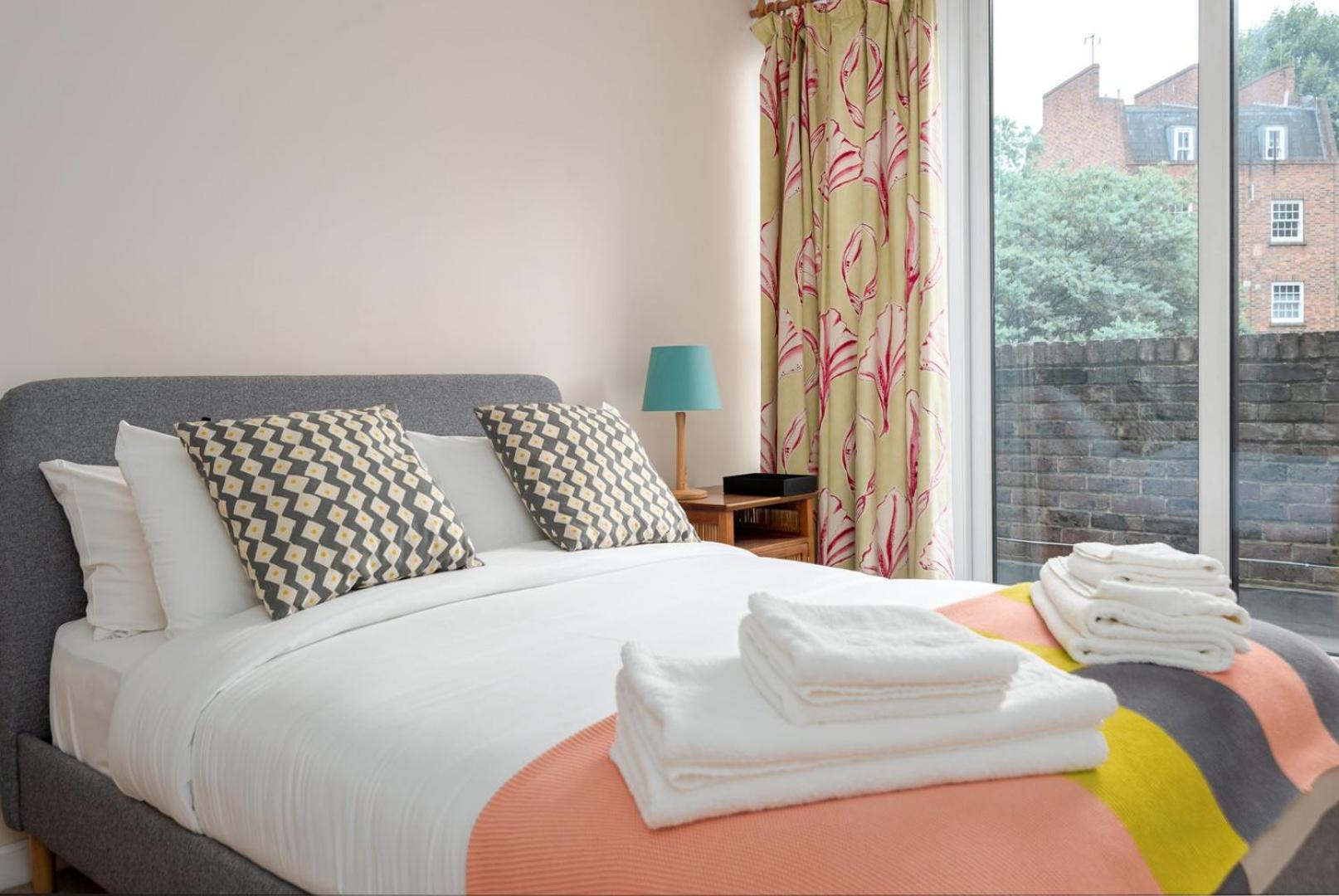 Guestready - Lovely Duplex With Patio In Southbank Appartement Londen Buitenkant foto